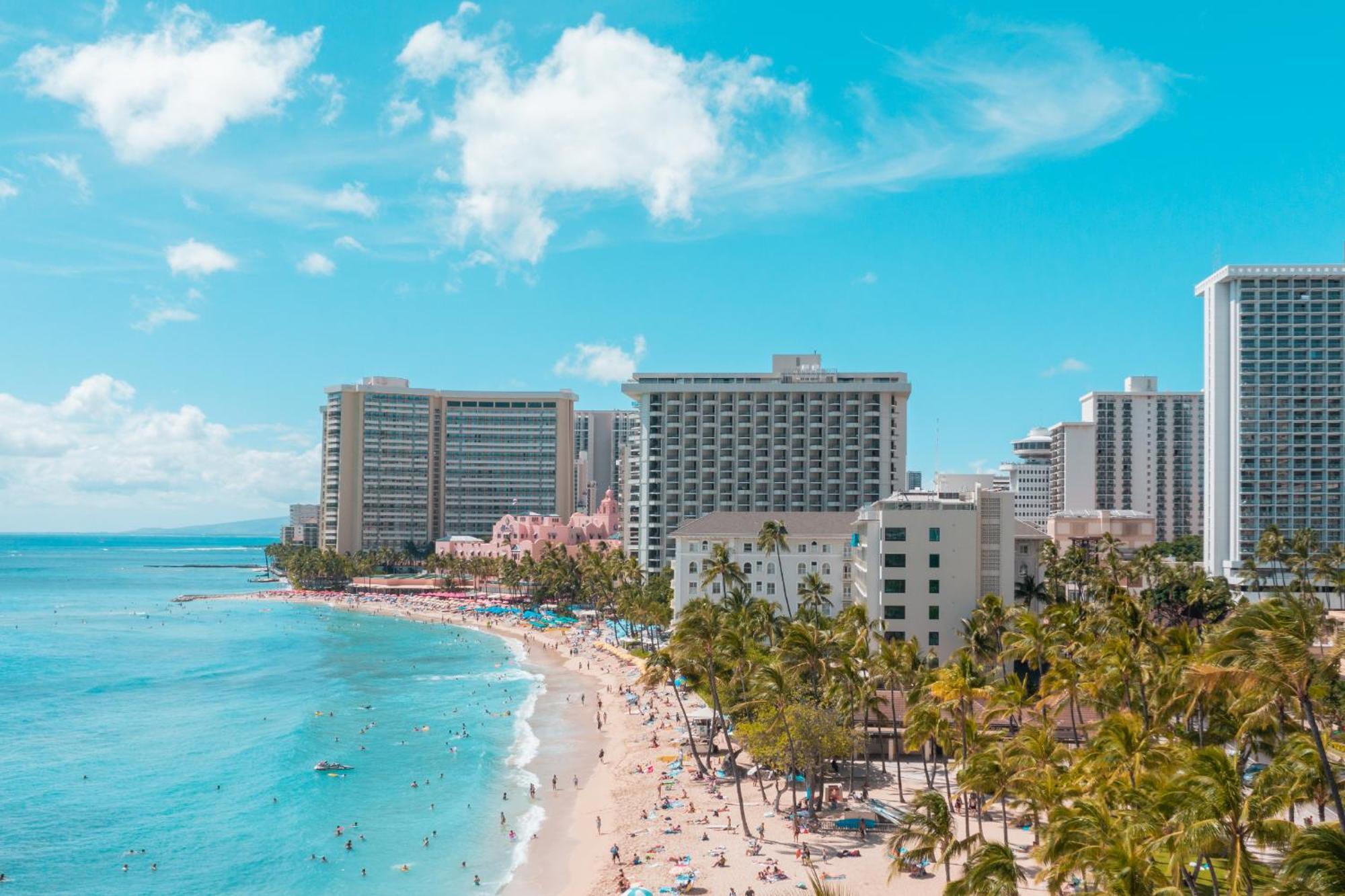 Waikiki Banyan 1Br With Great Ocean Views, Steps To Beach & Parking! โฮโนลูลู ภายนอก รูปภาพ