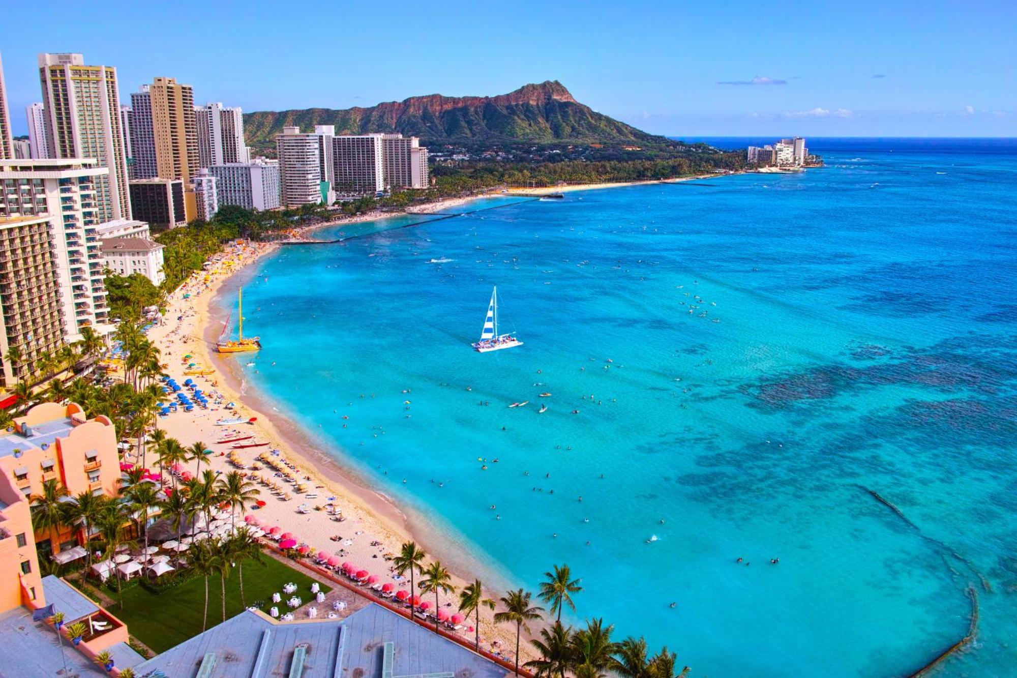 Waikiki Banyan 1Br With Great Ocean Views, Steps To Beach & Parking! โฮโนลูลู ภายนอก รูปภาพ